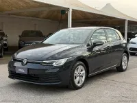 Usata VW Golf VIII Life 116 CV (85 kW) 2022 Gray Berlina