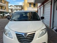 Usata Lancia Ypsilon Gold 69 CV (50 kW) 2013 Bianco Utilitaria