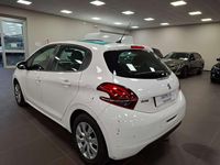 Usata Peugeot 208 Active 82 CV (60 kW) 2019 Bianco Utilitaria