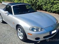 Usata Mazda MX5 110 CV (80 kW) 2002 Grigio Cabrio
