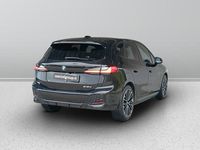 Usata BMW 218 Active Tourer Comfort Edition 150 CV (110 kW) 2024 Black sapphire metallizzato Monovolume
