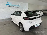 Usata Peugeot 208 Active 102 CV (75 kW) 2022 Bianco Utilitaria