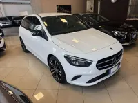 Usata Mercedes B180 116 CV (85 kW) 2019 Bianco Utilitaria