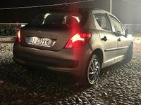 Usata Peugeot 207 95 CV (69 kW) 2009 Grigio Utilitaria