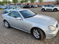 Usata Mercedes SLK200 163 CV (119 kW) 2001 Grigio Cabrio
