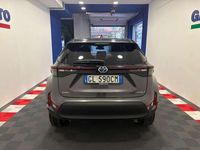 Usata Toyota Yaris Cross Trend 92 CV (67 kW) 2022 Dark gray SUV