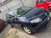 Usata Dacia Sandero Ambiance 75 CV (55 kW) 2014 Blu Utilitaria