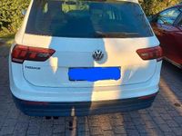 Usata VW Tiguan Business 125 CV (91 kW) 2018 Bianco SUV