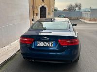 Occasion Jaguar XE 180 ch (132 kW) 2016 Bleue Berline