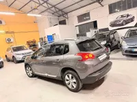 Usata Peugeot 2008 Allure 115 CV (84 kW) 2015 Grigio SUV