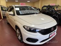 Usata Fiat Tipo Easy 120 CV (88 kW) 2019 Bianco Station wagon