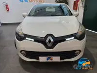 Käytetty Renault Clio IV 73 HP (53 kW) 2013 Valkoinen Sedan