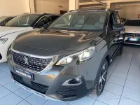 Usata Peugeot 3008 GT-line 120 CV (88 kW) 2017 Marrone SUV