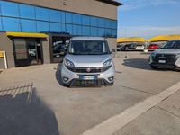 Usata Fiat Doblò Lounge 105 CV (77 kW) 2022 Argento Monovolume