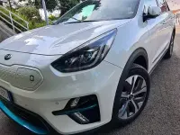 Usata Kia e-Niro 63 kW (87 CV) 2021 Bianco SUV