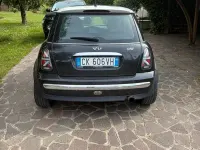 Usata Mini Cooper 116 CV (85 kW) 2004 Nero Utilitaria