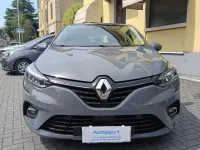 Usata Renault Clio Zen 101 CV (74 kW) 2020 Grigio Utilitaria