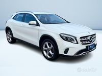 Usata Mercedes GLA180 108 CV (79 kW) 2018 Bianco SUV