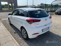 Usata Hyundai i20 Style 84 CV (61 kW) 2016 Bianco Berlina