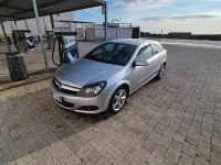 Usata Opel Astra GTC 101 CV (74 kW) 2009 Coupé