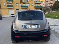 Usata Lancia Ypsilon 90 CV (66 kW) 2006 Nero Utilitaria