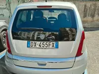 Usata Lancia Musa 90 CV (66 kW) 2009 Grigio Monovolume