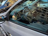 Usata Renault Clio II 86 CV (63 kW) 2010 Argento Utilitaria