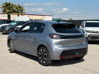Usata Peugeot 208 Allure 101 CV (74 kW) 2024 Argento Utilitaria