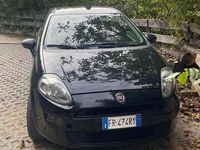 Usata Fiat Punto Street 69 CV (50 kW) 2018 Nero Berlina