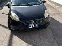 Usata Fiat Grande Punto 75 CV (55 kW) 2006 Nero Utilitaria