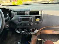 Usata Kia Rio 97 CV (71 kW) 2013 Berlina