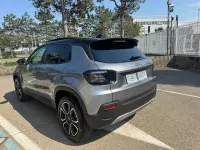 Nuova Jeep Avenger Summit 101 CV (74 kW) 2025 Grigio scuro metallizzato SUV