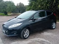 Usata Ford Fiesta Titanium 75 CV (55 kW) 2015 Nero Utilitaria