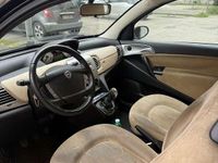 Usata Lancia Ypsilon 75 CV (55 kW) 2009 Utilitaria