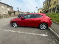 Usata Mazda 3 Exceed 105 CV (77 kW) 2017 Rosso Berlina