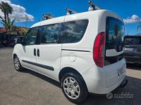 Usata Fiat Doblò 95 CV (69 kW) 2015 Bianco Monovolume