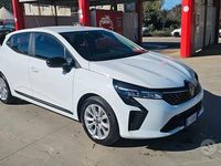 Usata Renault Clio V Evolution 100 CV (73 kW) 2024 Bianco Berlina