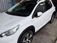 Usata Peugeot 2008 Active 99 CV (72 kW) 2016 Bianco SUV