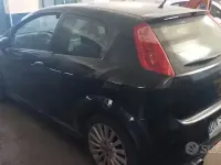 Usata Fiat Punto 120 CV (88 kW) 2008 Nero Utilitaria