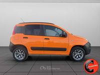 Usata Fiat Panda 4x4 80 CV (58 kW) 2017 Orange pastello Utilitaria