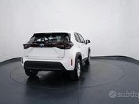 Nuova Toyota Yaris Cross Active 116 CV (85 kW) 2025 Bianco SUV