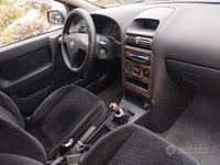 Usata Opel Astra 101 CV (74 kW) 2000 Grigio Berlina