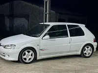 Usata Peugeot 106 101 CV (74 kW) 1996 Bianco Utilitaria