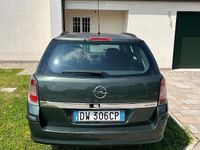 Usata Opel Astra 110 CV (80 kW) 2009 Station wagon