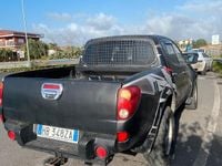 Usata Mitsubishi L200 136 CV (100 kW) 2009 Nero Pick-up
