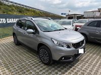 Usata Peugeot 2008 Allure 83 CV (61 kW) 2018 Grigio SUV