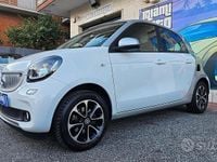 Usata Smart ForFour Passion 70 CV (51 kW) 2016 Bianco Utilitaria