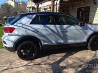 Usata VW T-Roc Advance 116 CV (85 kW) 2019 Bianco SUV