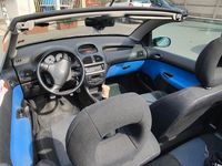 Usata Peugeot 206 CC 109 CV (80 kW) 2002 Grigio Cabrio