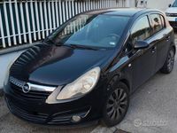 Usata Opel Corsa Edition 86 CV (63 kW) 2010 Nero Utilitaria